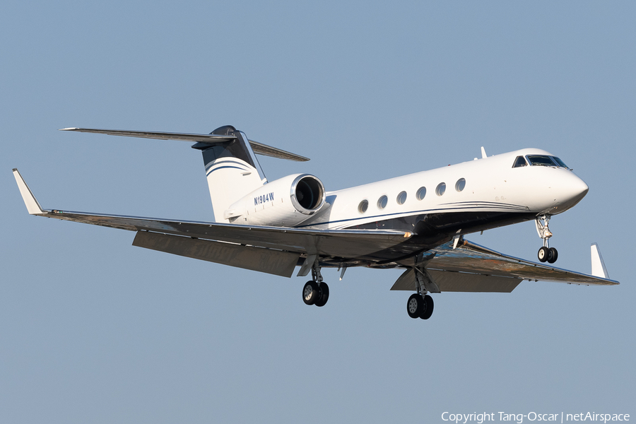 (Private) Gulfstream G-IV (N1904W) | Photo 564039