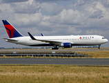 Delta Air Lines Boeing 767-332(ER) (N190DN) at  Paris - Charles de Gaulle (Roissy), France