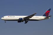 Delta Air Lines Boeing 767-332(ER) (N190DN) at  Los Angeles - International, United States