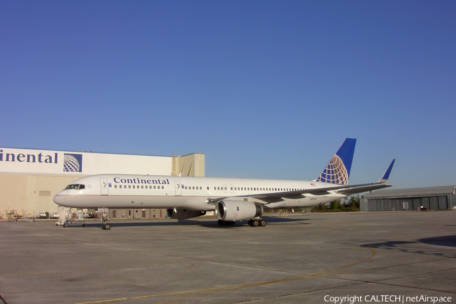 Continental Airlines Boeing 757-224 (N19117) | Photo 31480