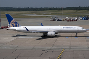 Continental Airlines Boeing 757-224 (N19136) at  Hamburg - Fuhlsbuettel (Helmut Schmidt), Germany