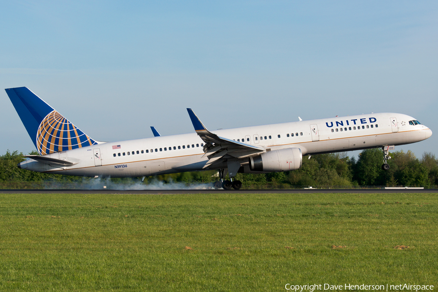 United Airlines Boeing 757-224 (N19136) | Photo 47668