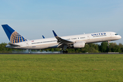 United Airlines Boeing 757-224 (N19136) at  Manchester - International (Ringway), United Kingdom