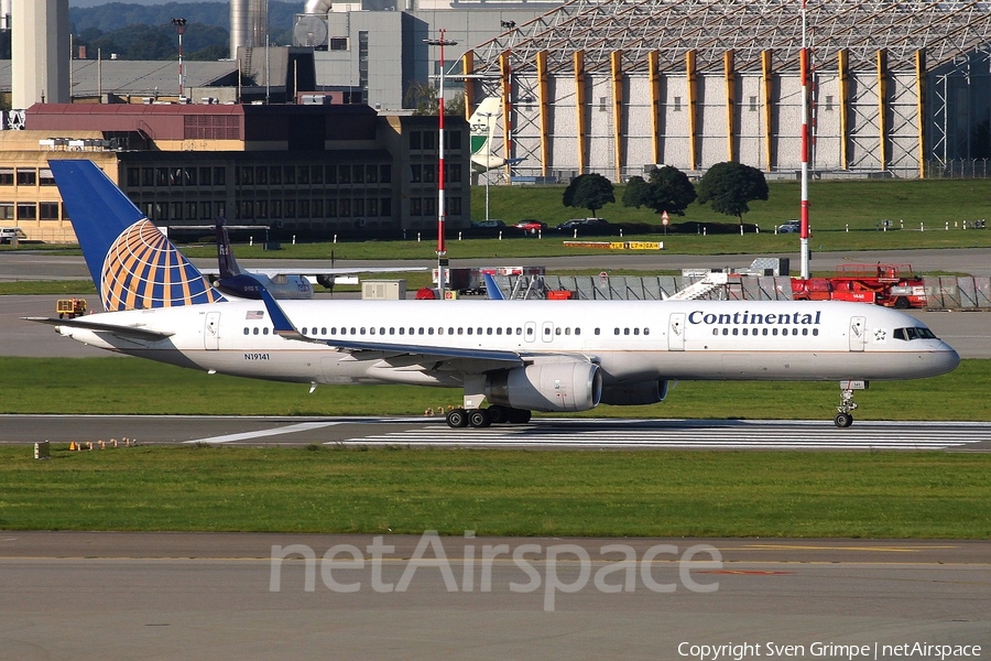 Continental Airlines Boeing 757-224 (N19141) | Photo 16004