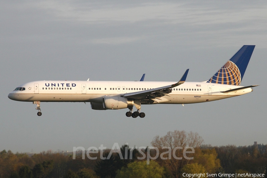 United Airlines Boeing 757-224 (N19141) | Photo 44732
