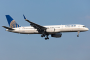 United Airlines Boeing 757-224 (N19141) at  London - Heathrow, United Kingdom