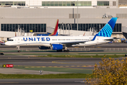 United Airlines Boeing 757-224 (N19141) at  San Francisco - International, United States