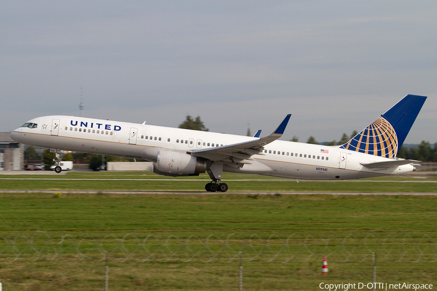 United Airlines Boeing 757-224 (N19141) | Photo 368567
