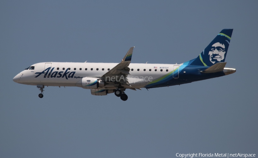 Alaska Airlines (Skywest) Embraer ERJ-175LR (ERJ-170-200LR) (N191SY) | Photo 568406