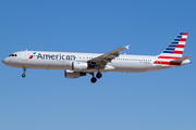 American Airlines Airbus A321-211 (N192UW) at  Las Vegas - Harry Reid International, United States