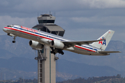 American Airlines Boeing 757-223 (N193AN) at  Los Angeles - International, United States