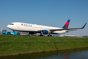 Delta Air Lines Boeing 767-332(ER) (N193DN) at  Amsterdam - Schiphol, Netherlands