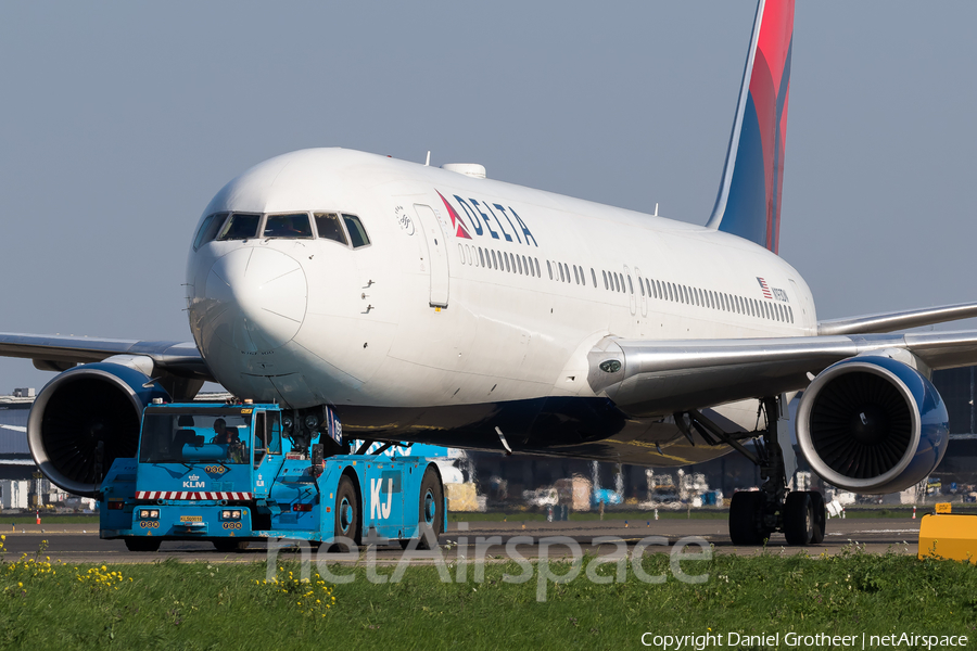 Delta Air Lines Boeing 767-332(ER) (N193DN) | Photo 331351