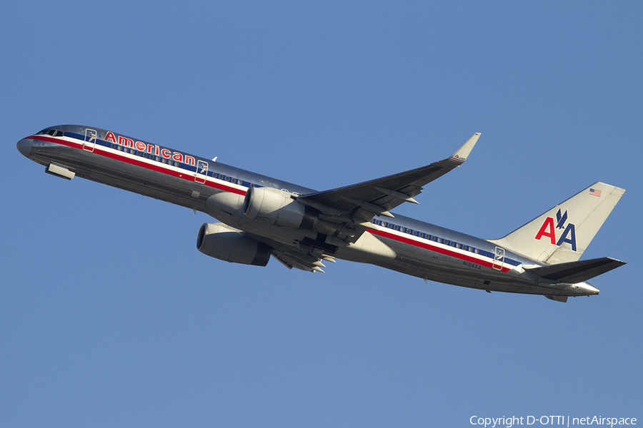 American Airlines Boeing 757-223 (N194AA) | Photo 338765