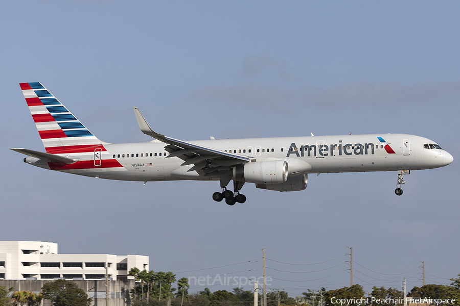 American Airlines Boeing 757-223 (N194AA) | Photo 377716