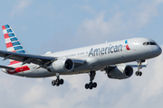 American Airlines Boeing 757-223 (N194AA) at  Miami - International, United States