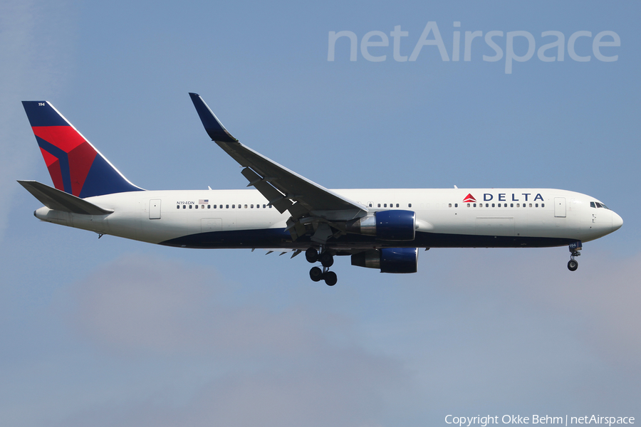 Delta Air Lines Boeing 767-332(ER) (N194DN) | Photo 95266