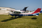 (Private) Cessna 172N Skyhawk (N1951F) at  Fond Du Lac County, United States
