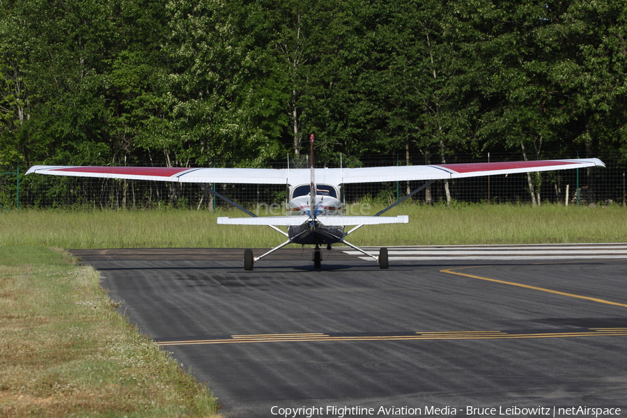 (Private) Cessna 172N Skyhawk (N1951F) | Photo 80507