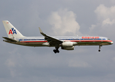 American Airlines Boeing 757-223 (N195AN) at  Dallas/Ft. Worth - International, United States