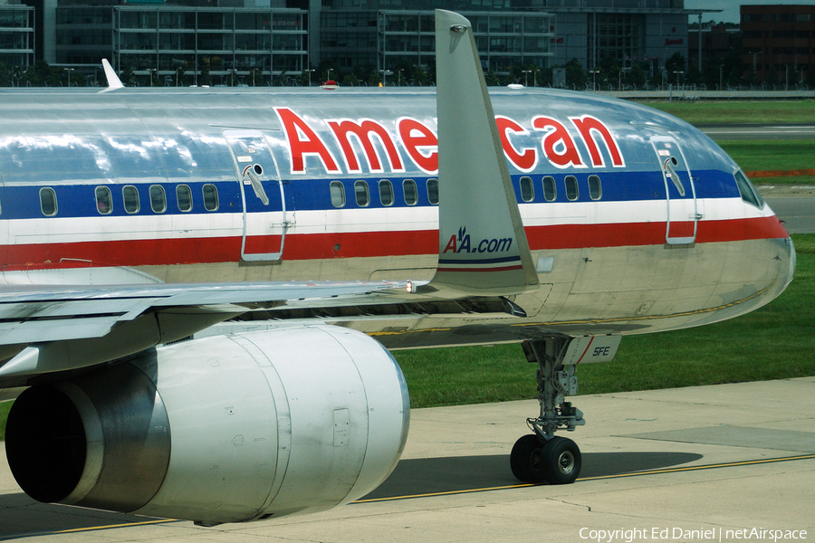 American Airlines Boeing 757-223 (N195AN) | Photo 8393
