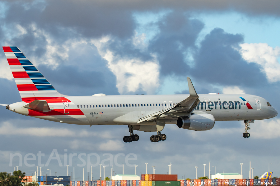 American Airlines Boeing 757-223 (N195AN) | Photo 295360