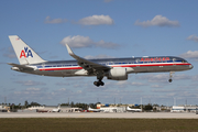 American Airlines Boeing 757-223 (N195AN) at  Miami - International, United States