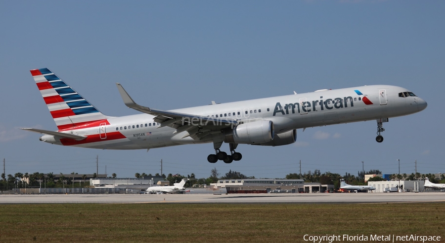 American Airlines Boeing 757-223 (N195AN) | Photo 568613