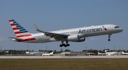 American Airlines Boeing 757-223 (N195AN) at  Miami - International, United States