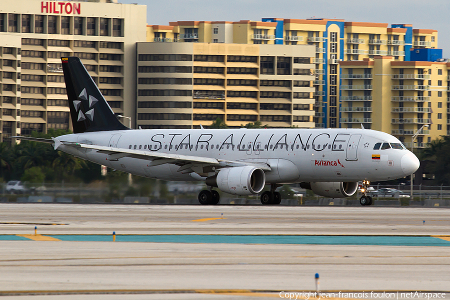 Avianca Airbus A320-214 (N195AV) | Photo 135784