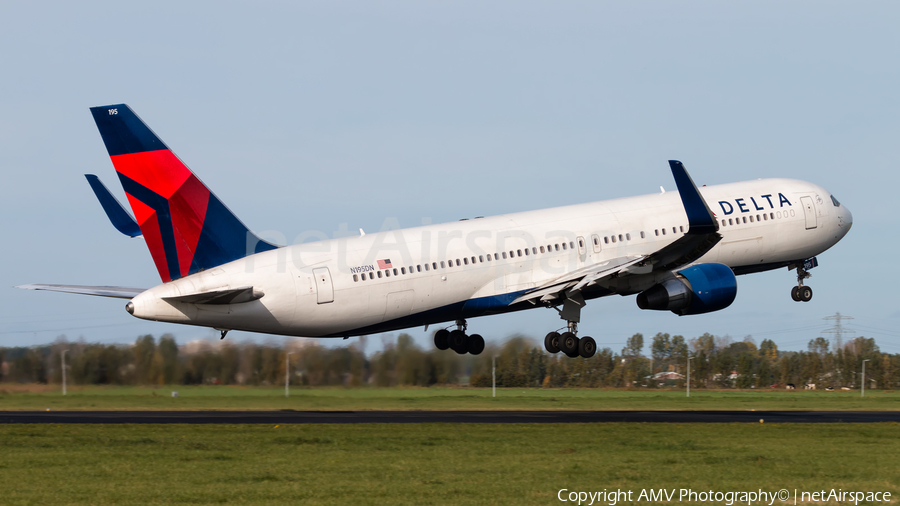 Delta Air Lines Boeing 767-332(ER) (N195DN) | Photo 97529