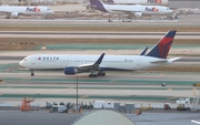 Delta Air Lines Boeing 767-332(ER) (N195DN) at  Los Angeles - International, United States