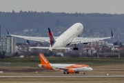 Delta Air Lines Boeing 767-332(ER) (N195DN) at  Stuttgart, Germany