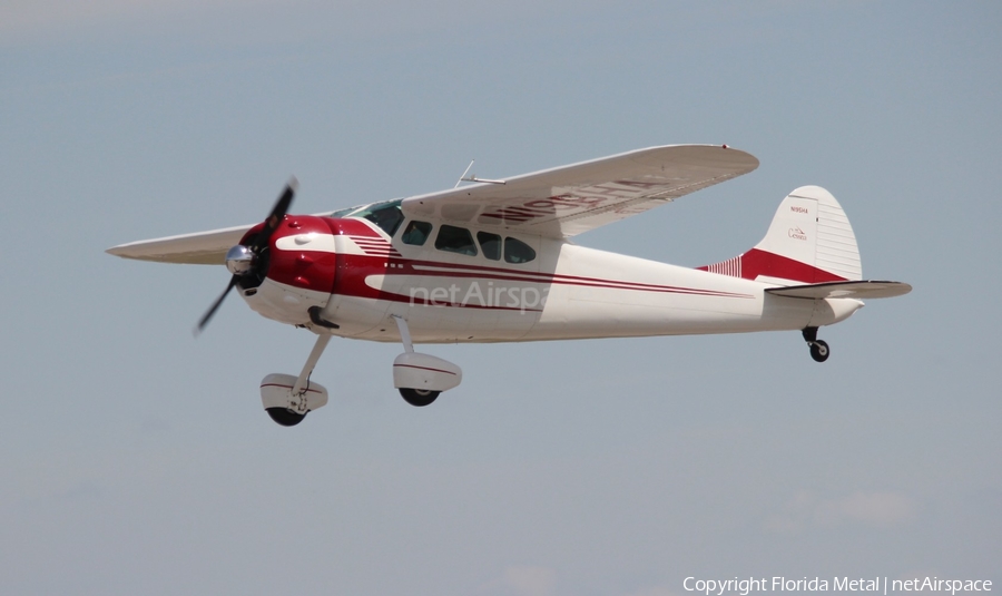 (Private) Cessna 195 (N195HA) | Photo 568634