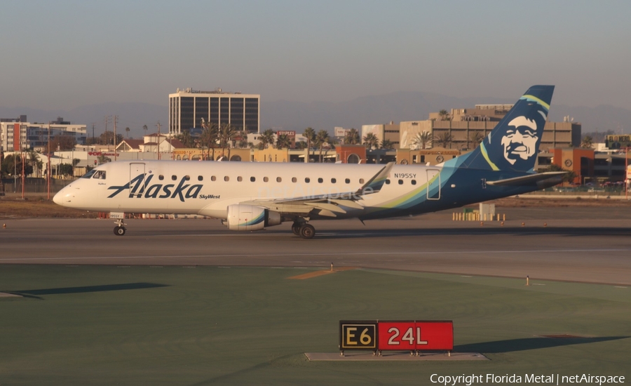 Alaska Airlines (Skywest) Embraer ERJ-175LR (ERJ-170-200LR) (N195SY) | Photo 660454