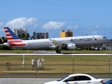 American Airlines Airbus A321-211 (N195UW) at  San Juan - Luis Munoz Marin International, Puerto Rico