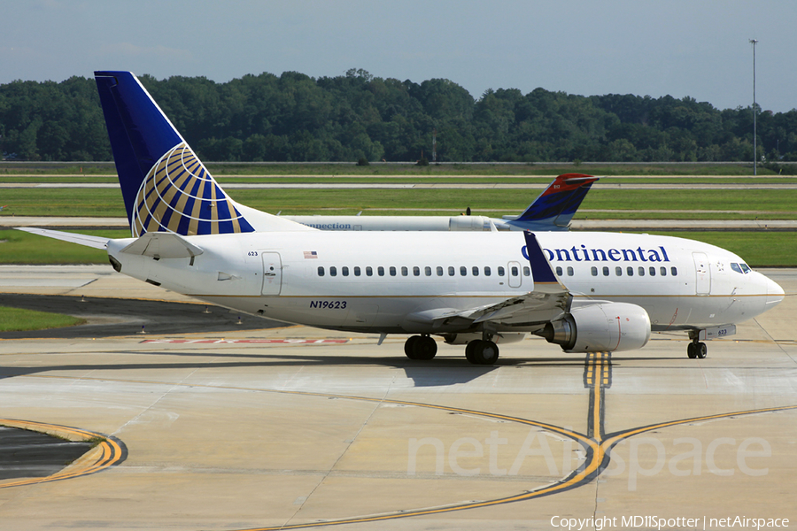 Continental Airlines Boeing 737-524 (N19623) | Photo 26330