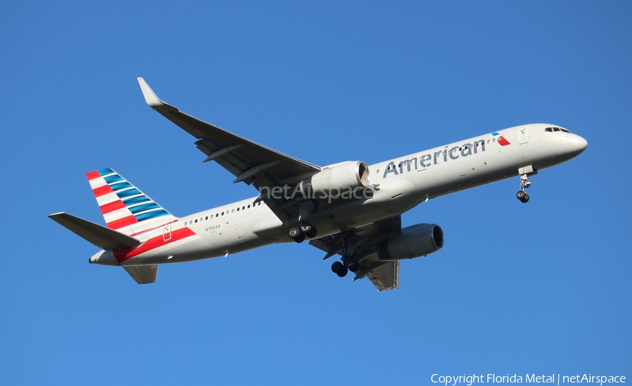 American Airlines Boeing 757-223 (N196AA) | Photo 568641