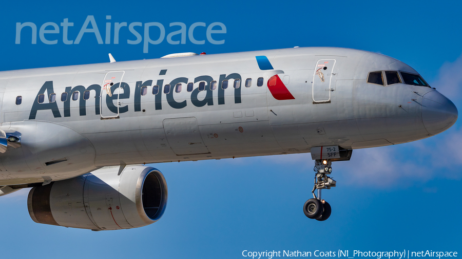 American Airlines Boeing 757-223 (N196AA) | Photo 296907