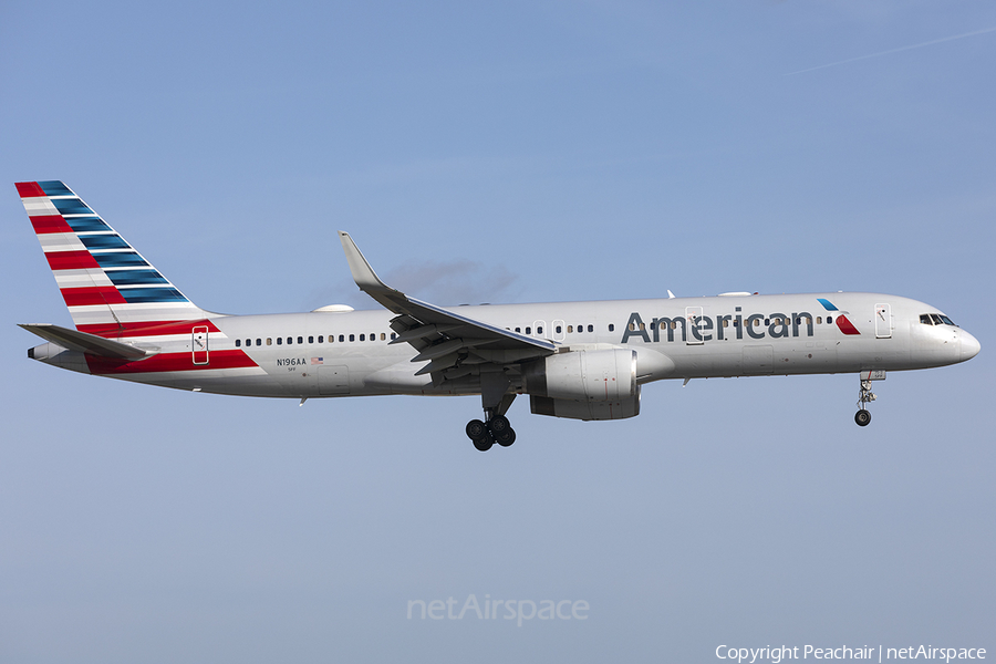 American Airlines Boeing 757-223 (N196AA) | Photo 377719