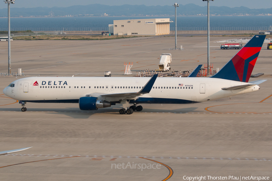 Delta Air Lines Boeing 767-332(ER) (N196DN) | Photo 81562