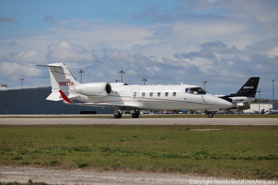 (Private) Bombardier Learjet 60 (N1972H) | Photo 327449