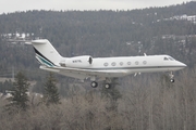 Sun Air Jets Gulfstream G-IV SP (N1979L) at  Kelowna - International, Canada