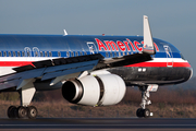 American Airlines Boeing 757-223 (N197AN) at  Manchester - International (Ringway), United Kingdom