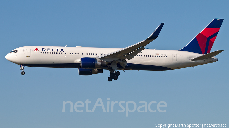 Delta Air Lines Boeing 767-332(ER) (N198DN) | Photo 358458