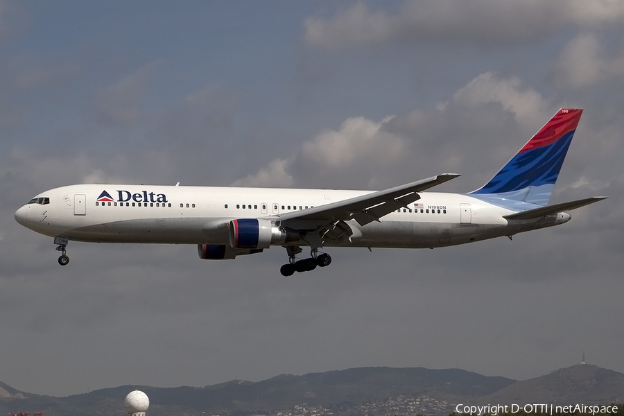 Delta Air Lines Boeing 767-332(ER) (N198DN) | Photo 164310