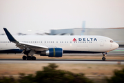 Delta Air Lines Boeing 767-332(ER) (N198DN) at  Los Angeles - International, United States