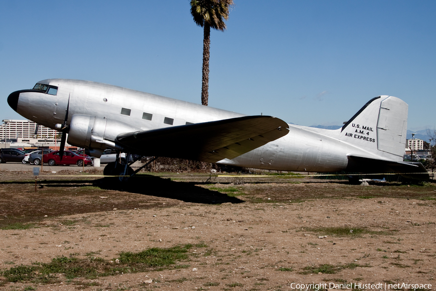 Western Air Lines Douglas C-53 Skytrooper (N19915) | Photo 448587