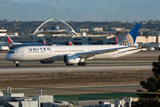 United Airlines Boeing 787-9 Dreamliner (N19951) at  Los Angeles - International, United States