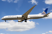 United Airlines Boeing 787-9 Dreamliner (N19951) at  London - Heathrow, United Kingdom
